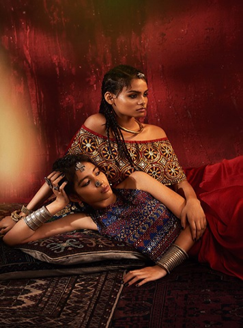 Celebrate BIG this Festive Season with AGASHE