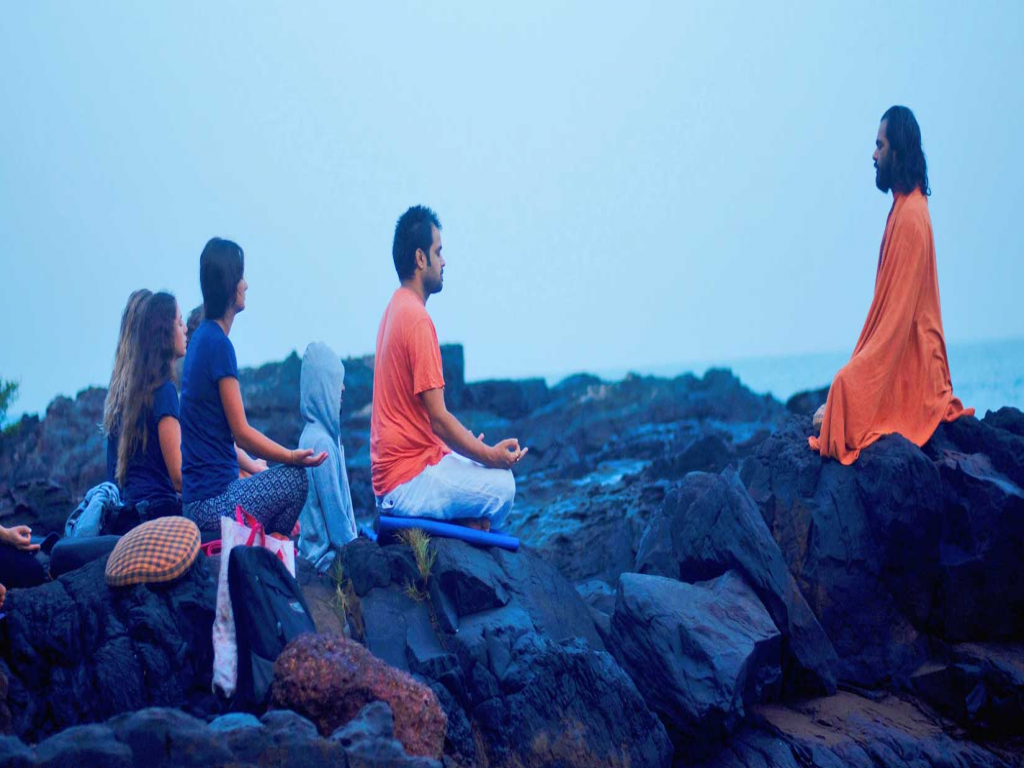 Detox yoga retreat in India