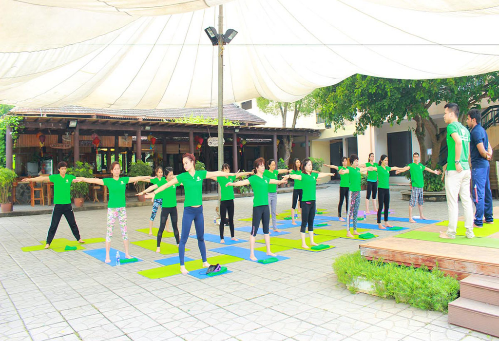 200 hour Yoga teacher training in Rishikesh, India | Vedic Yoga Foundation