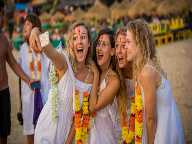 200 hour yoga teacher training goa, india