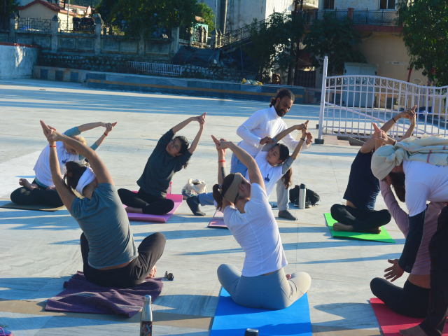 200 Hour Yoga Teacher Training in Rishikesh, India Om Shanti Om Yoga Ashram