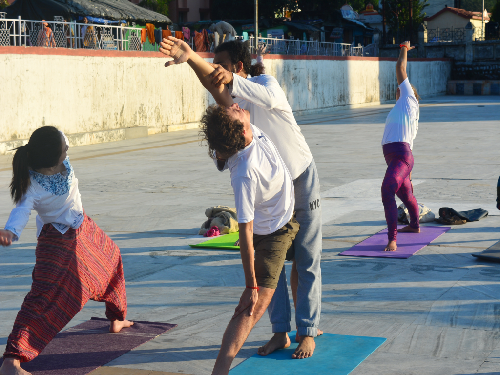 200 Hour Yoga Teacher Training in Rishikesh, India Om Shanti Om Yoga