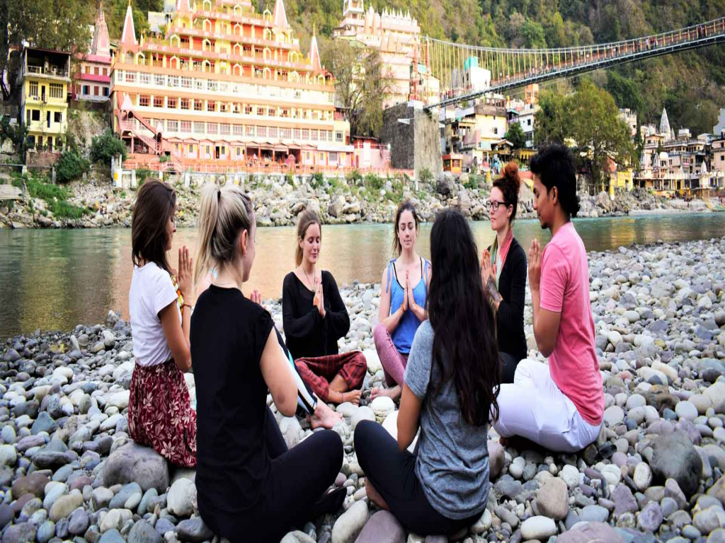7 Chakras Yoga Retreat in Rishikesh