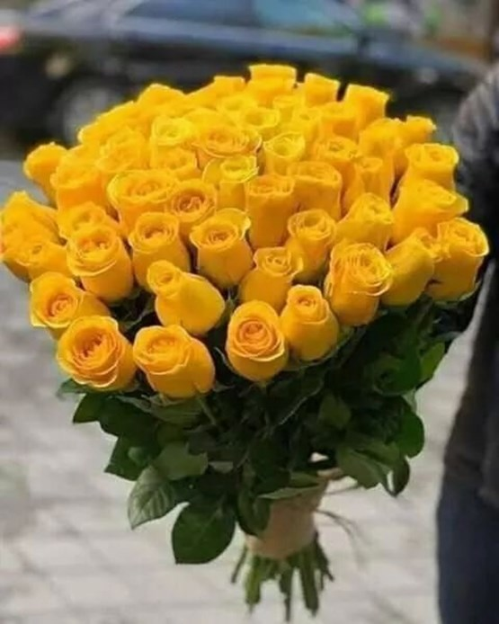 Launching Luxury Flowers bouquet